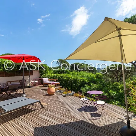 Close To Gigaro Beach, Surrounded By Nature Appartement