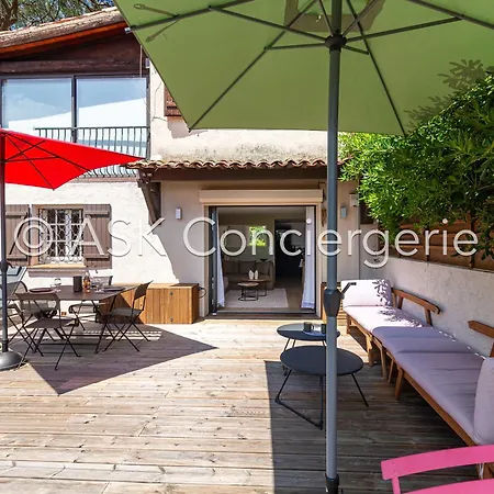 Close To Gigaro Beach, Surrounded By Nature *