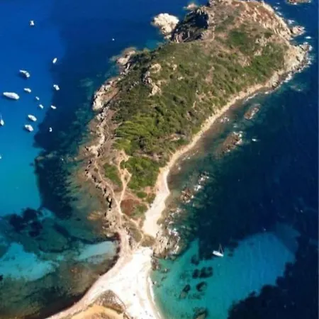 Appartement Close To Gigaro Beach, Surrounded By Nature *